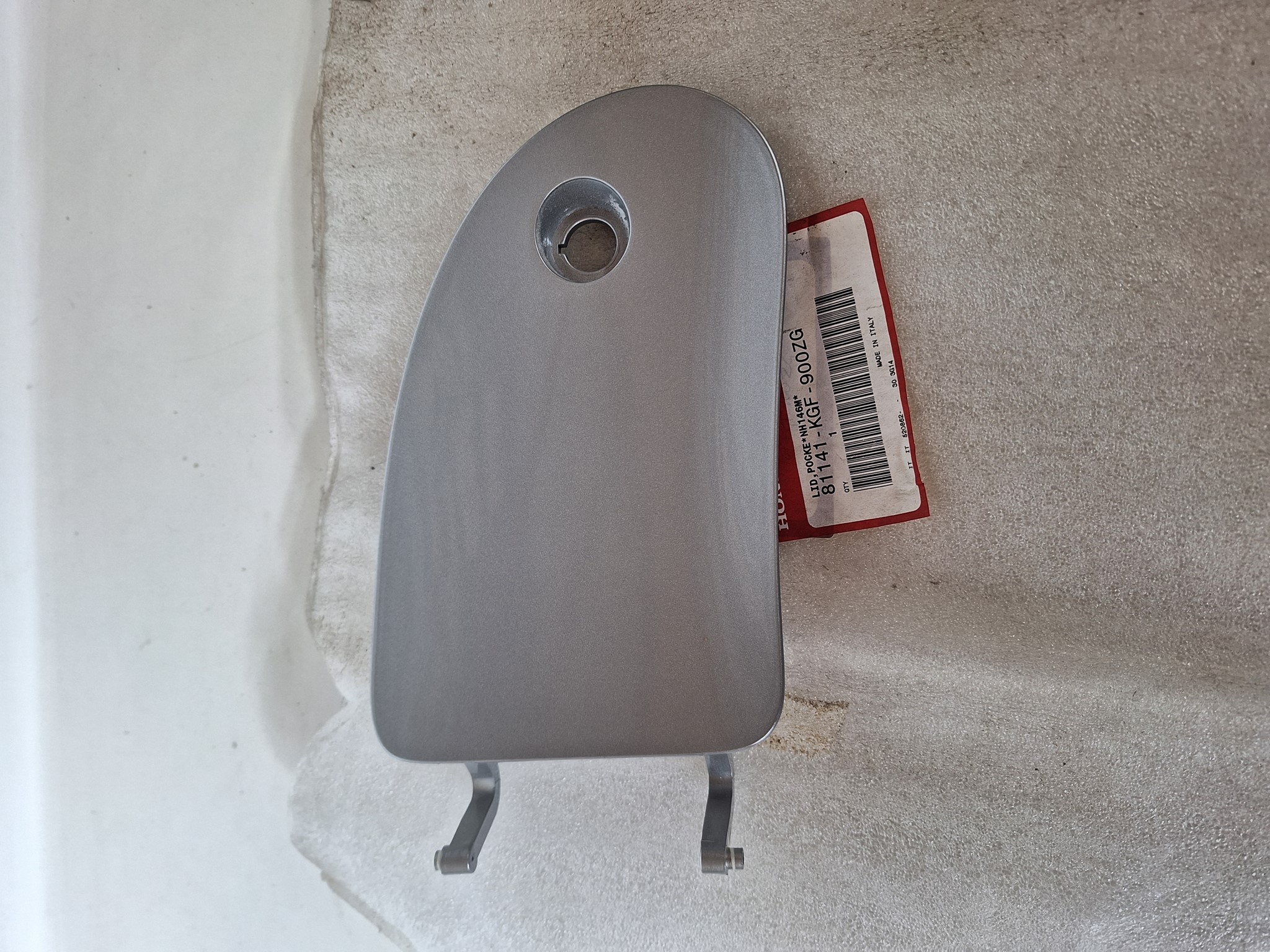 Picture of LID,POCKE*NH146M*  81141-KGF-900ZG  NES125